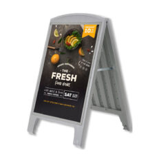 A1 A-skilt grรฅt plast